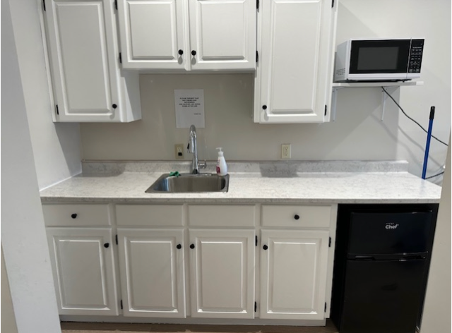 Kitchenette After